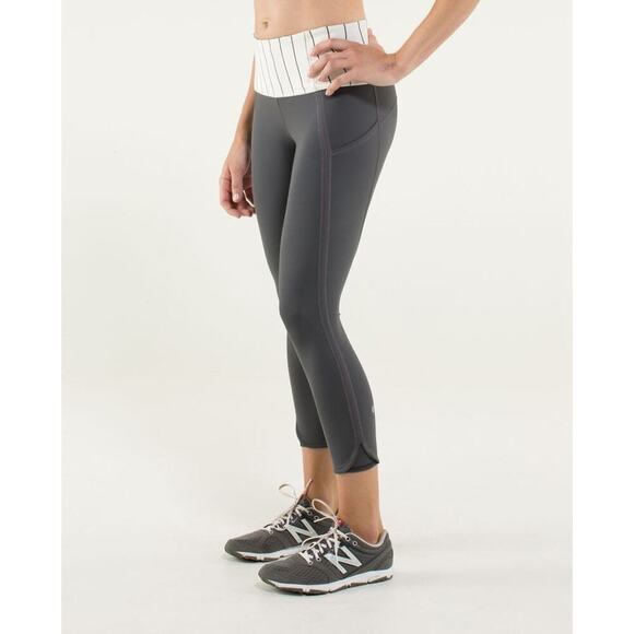 Lululemon Women's Can't Stop Pocket Crop Leggings‎ Size 2 Grey White - Picture 2 of 16
